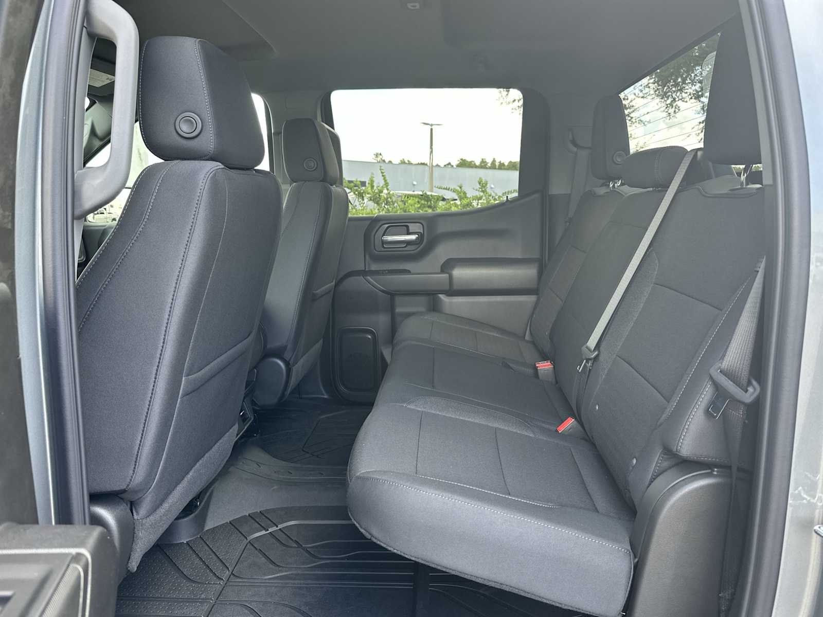 Thumbnail: 2025 Chevrolet Silverado 1500 - 17
