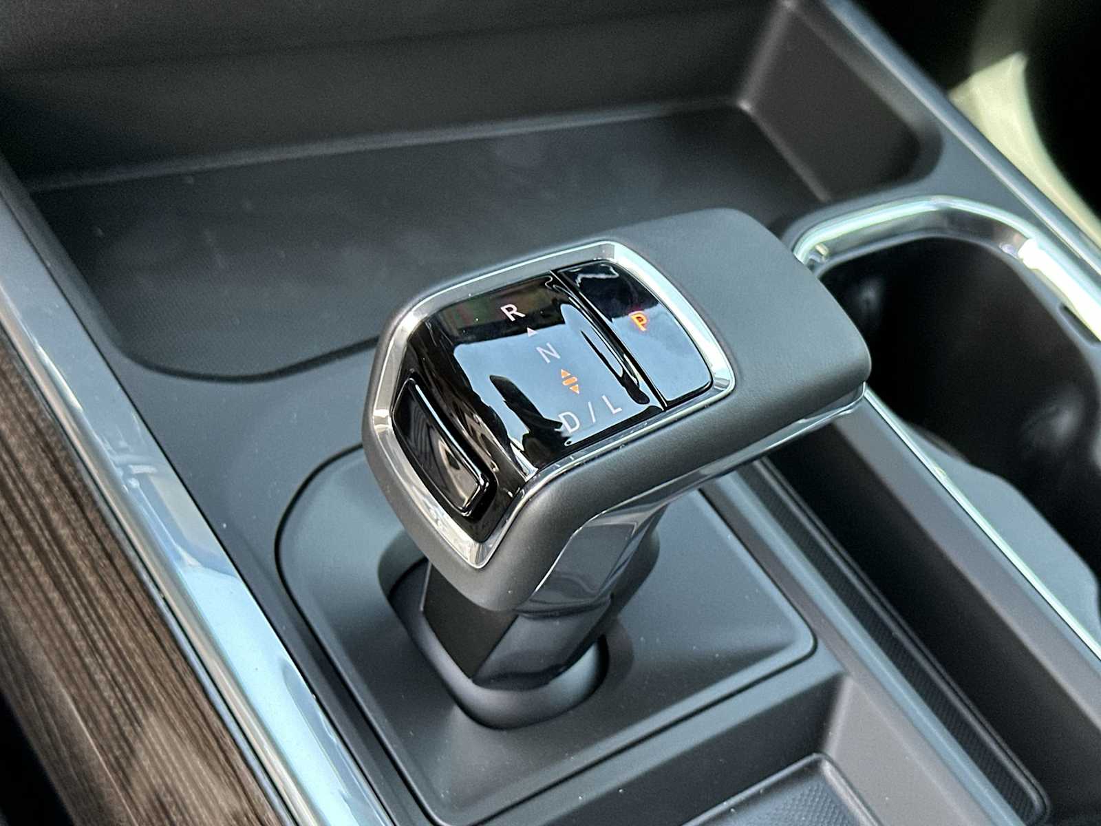 Thumbnail: 2026 Chevrolet Silverado 1500 - 23