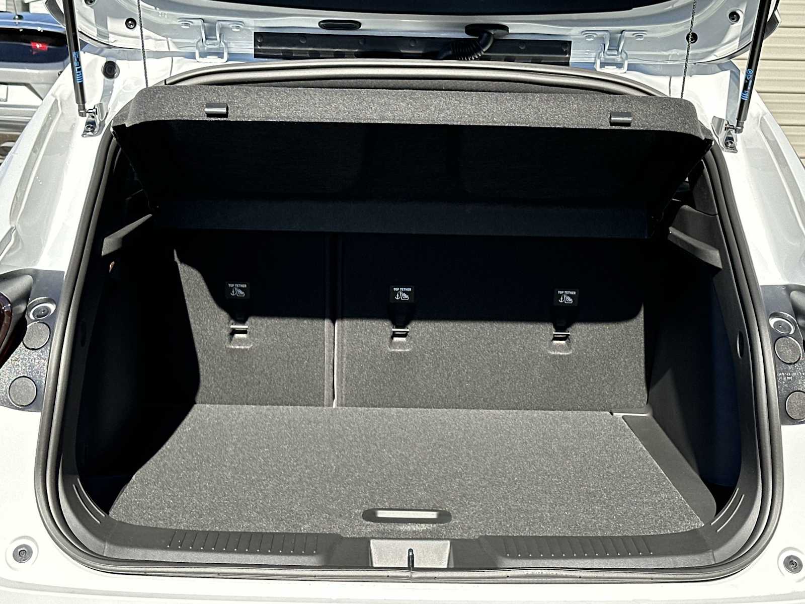 Thumbnail: 2026 Chevrolet Trax - 25