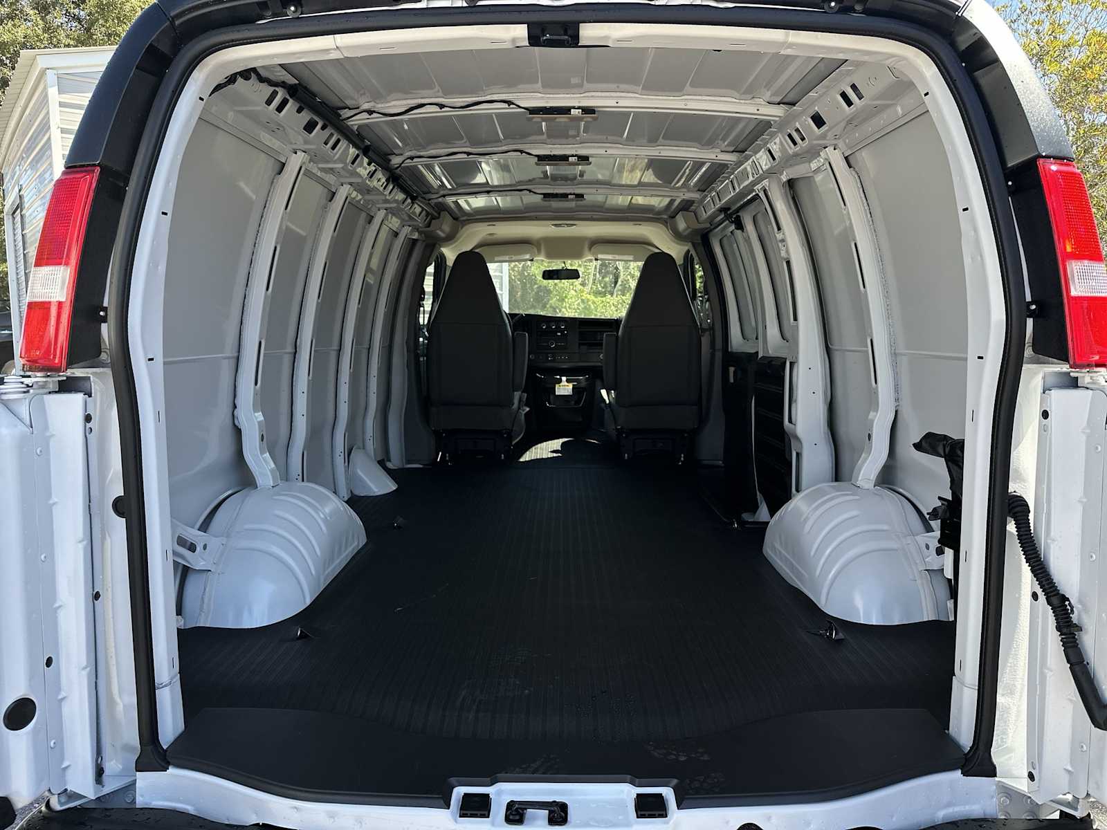 Thumbnail: 2025 Chevrolet Express - 25