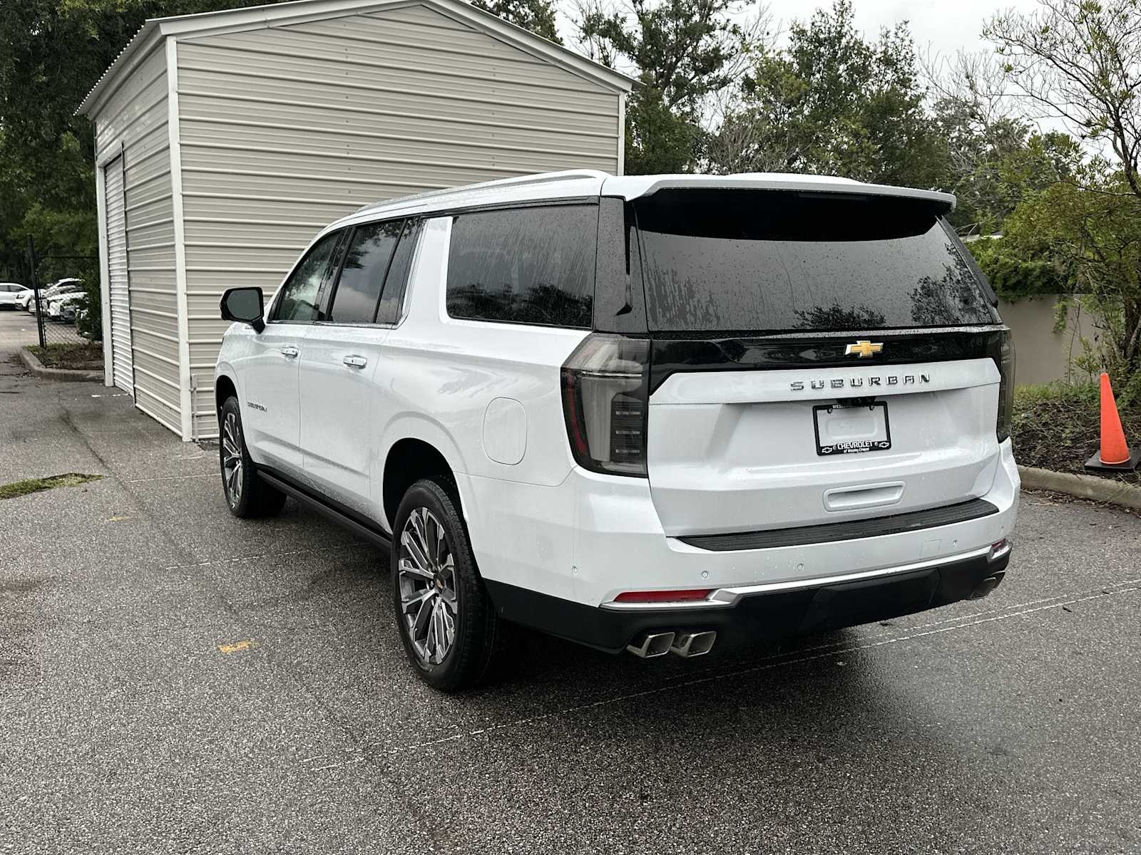 Thumbnail: 2026 Chevrolet Suburban - 4