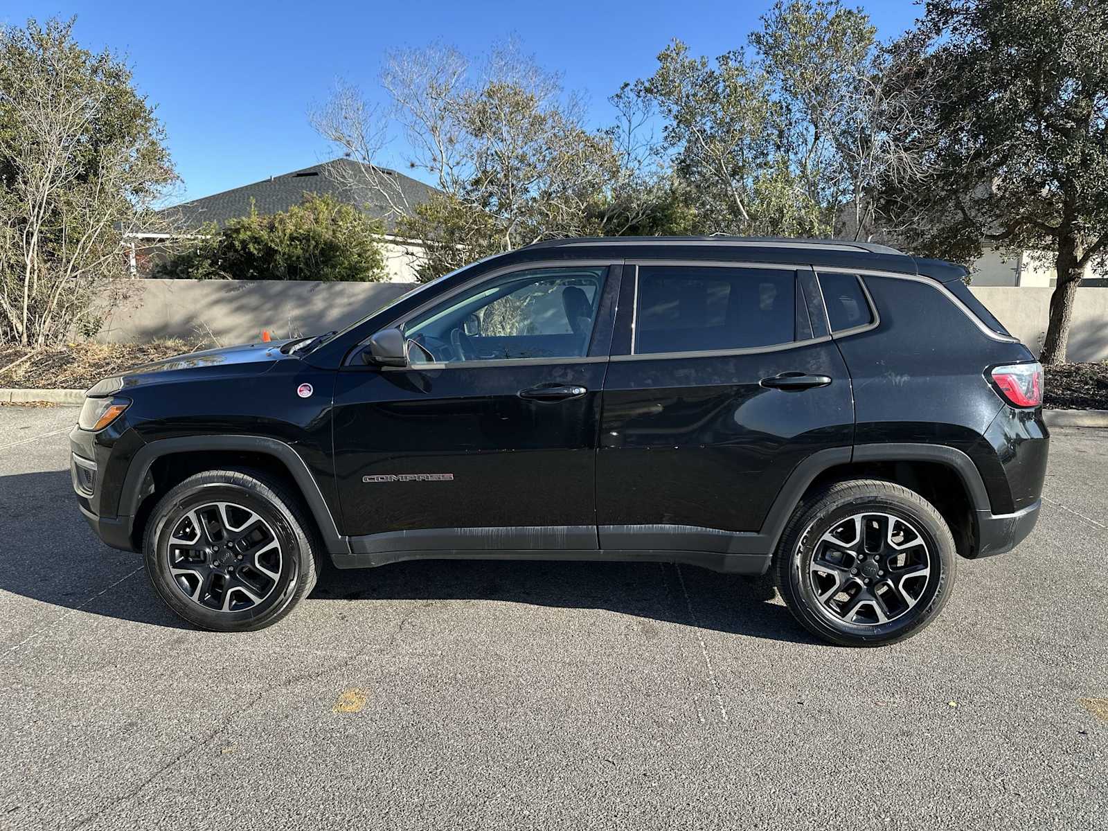 Thumbnail: 2018 Jeep Compass - 3