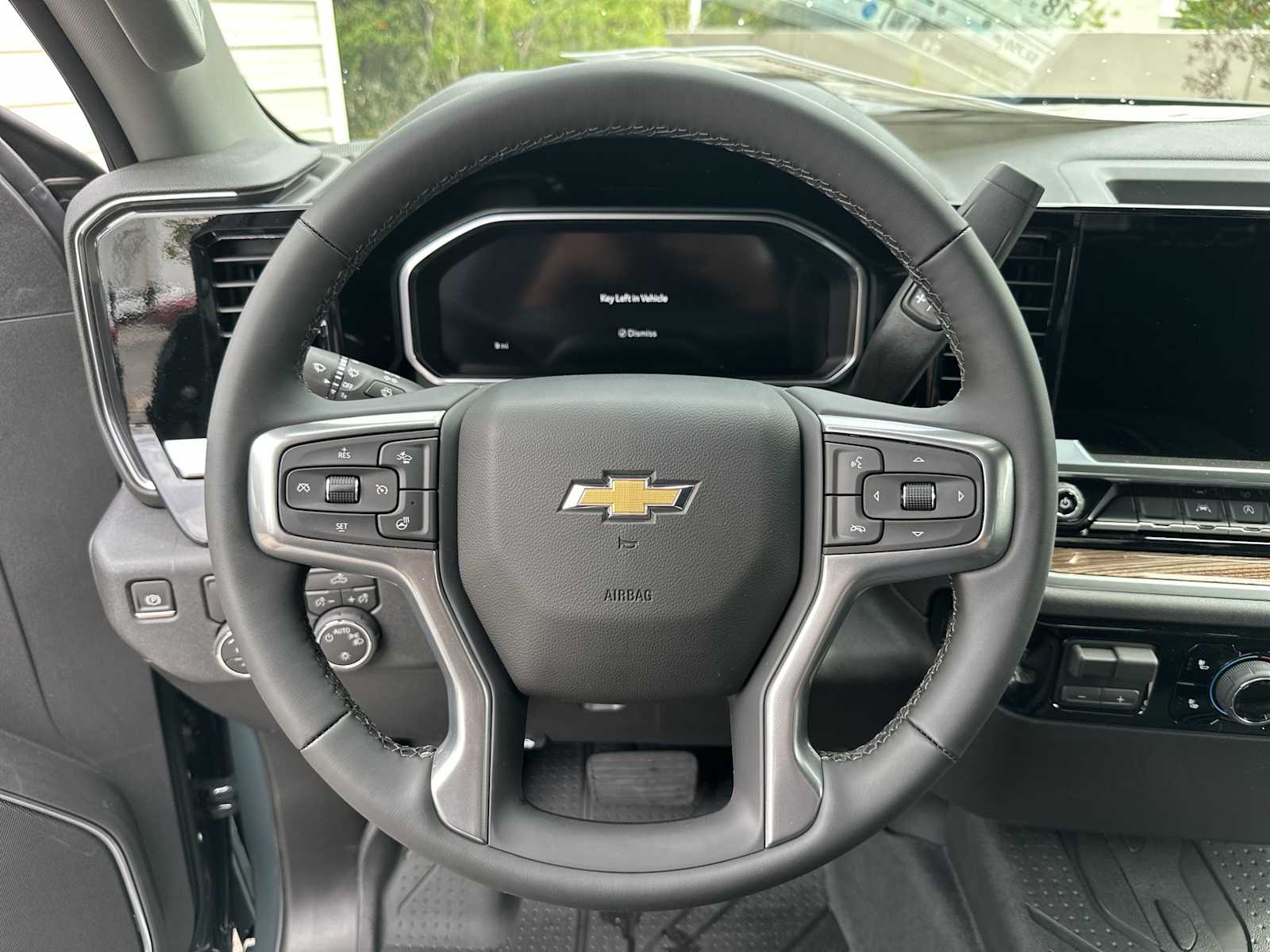 Thumbnail: 2026 Chevrolet Silverado 1500 - 20