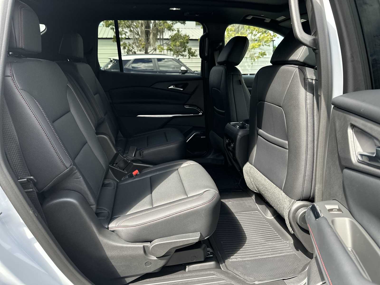 Thumbnail: 2026 Chevrolet Traverse - 19