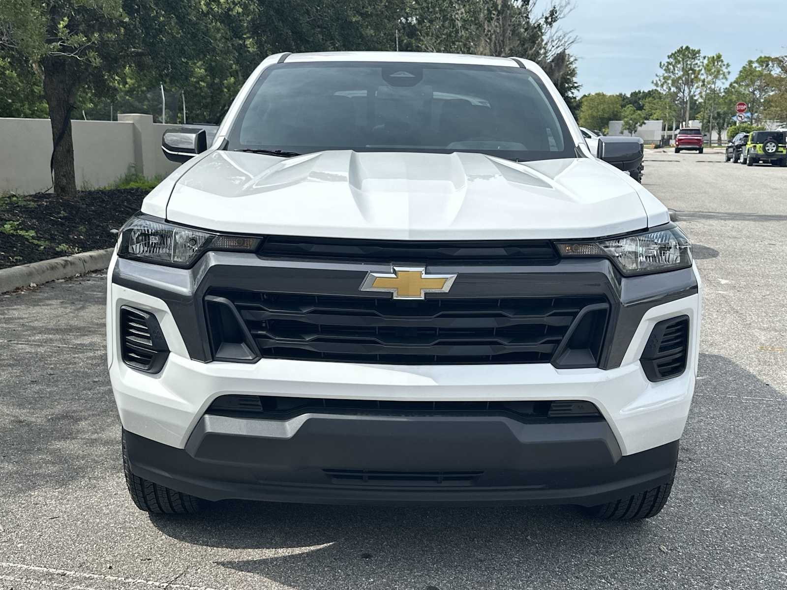 Thumbnail: 2025 Chevrolet Colorado - 9