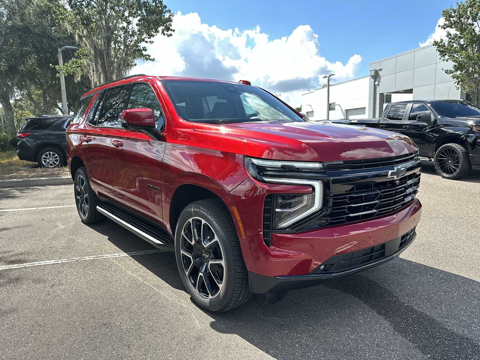 Thumbnail: 2025 Chevrolet Tahoe - 8