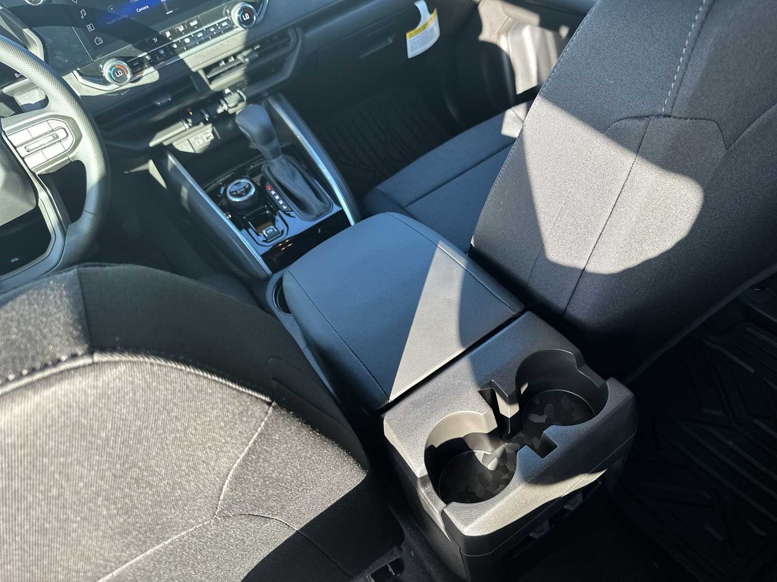 Thumbnail: 2026 Chevrolet Colorado - 21