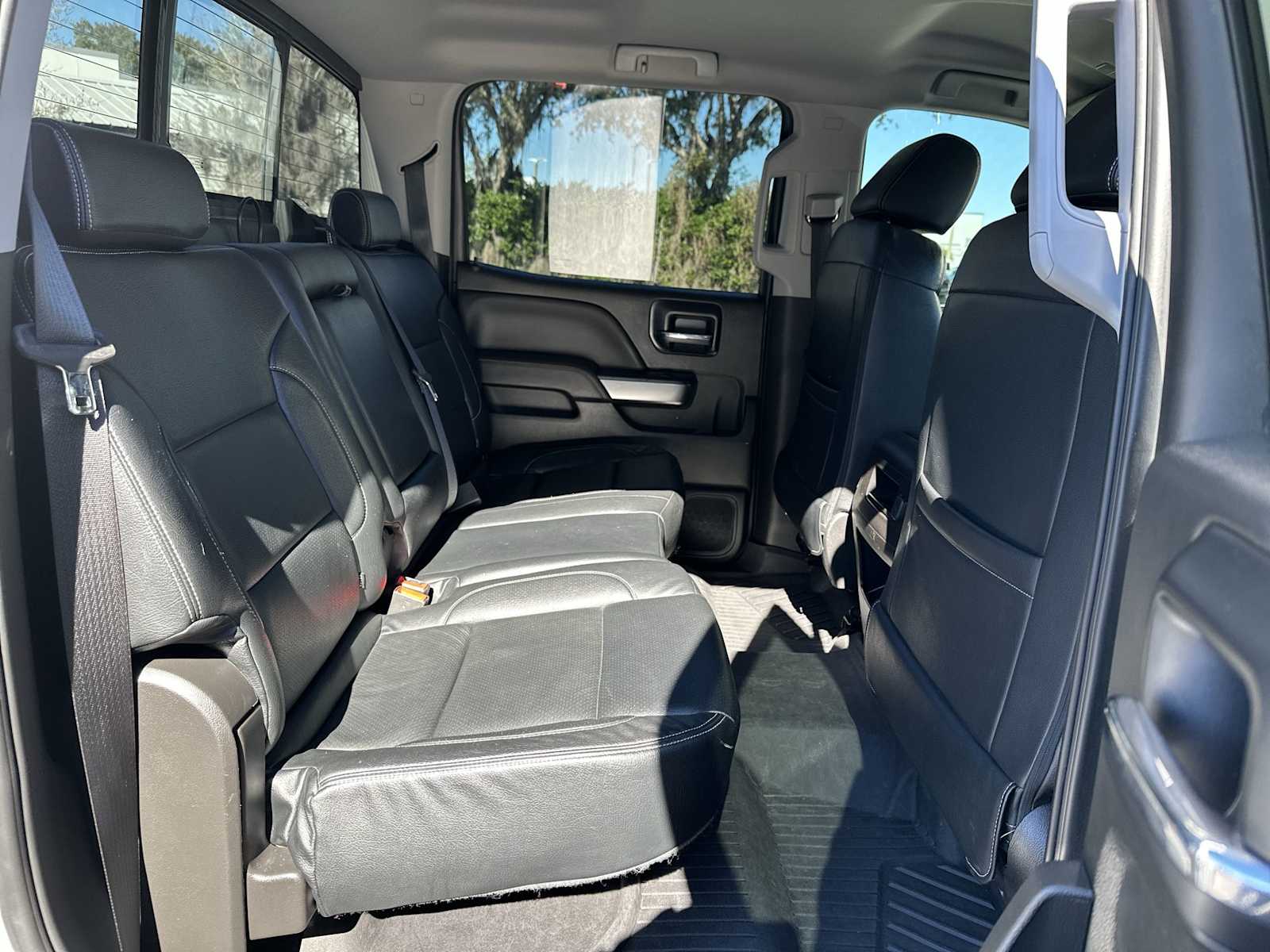 Thumbnail: 2018 Chevrolet Silverado 1500 - 18