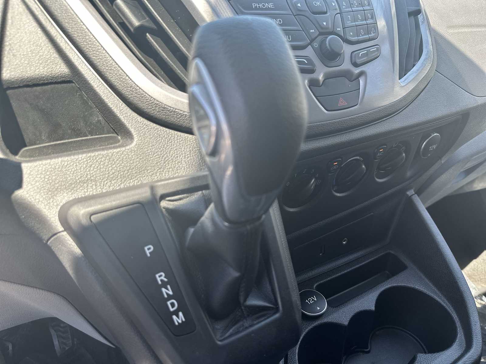 Thumbnail: 2015 Ford Transit Series - 23