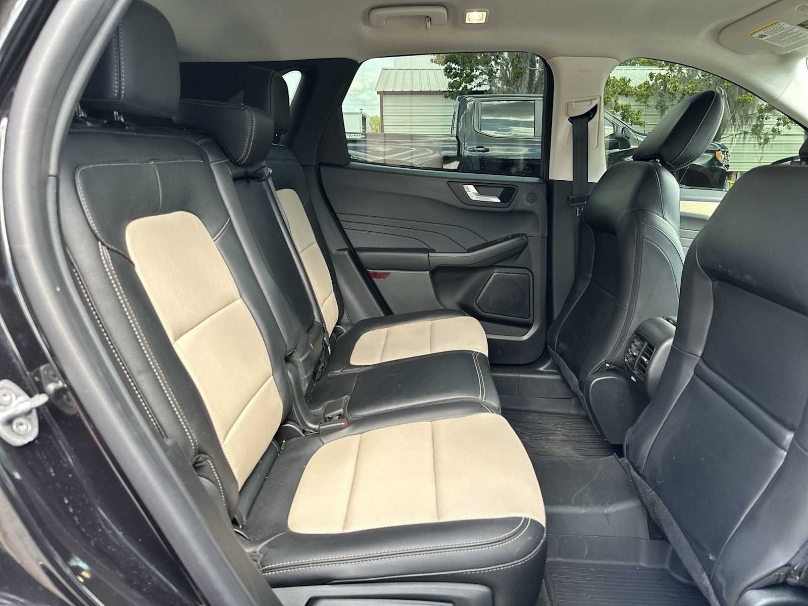 Thumbnail: 2022 Ford Escape - 18