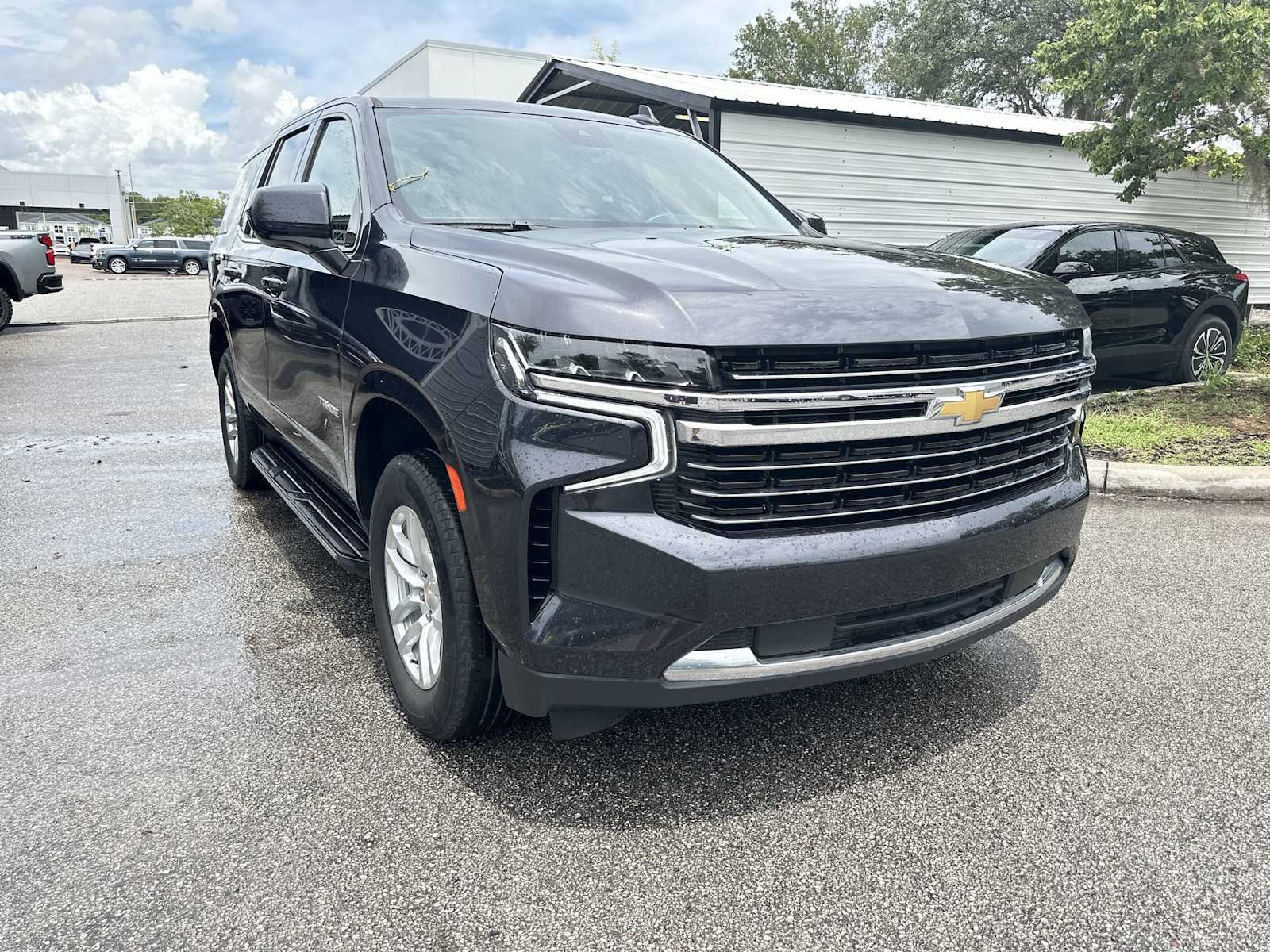 Thumbnail: 2023 Chevrolet Tahoe - 8