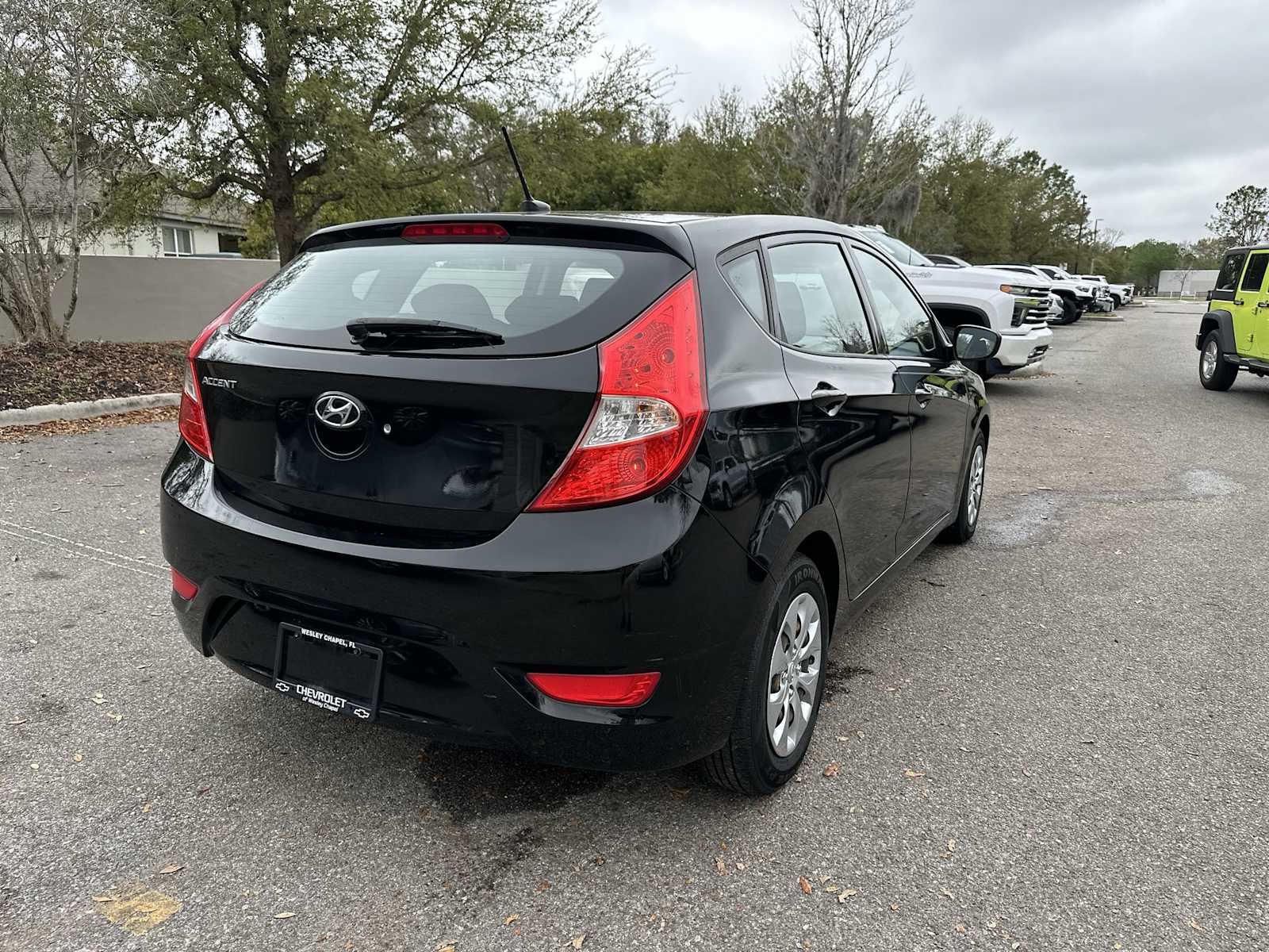 Thumbnail: 2017 Hyundai Accent - 6