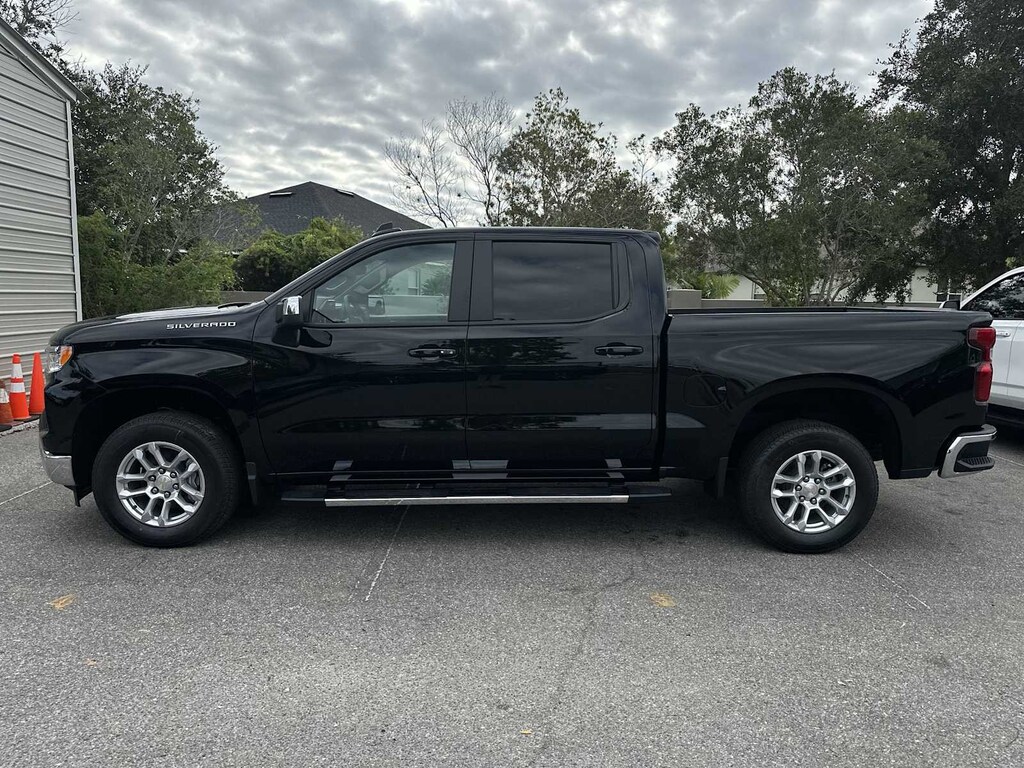 New 2026 Chevrolet Silverado 1500 LT w/1LT Truck Crew Cab