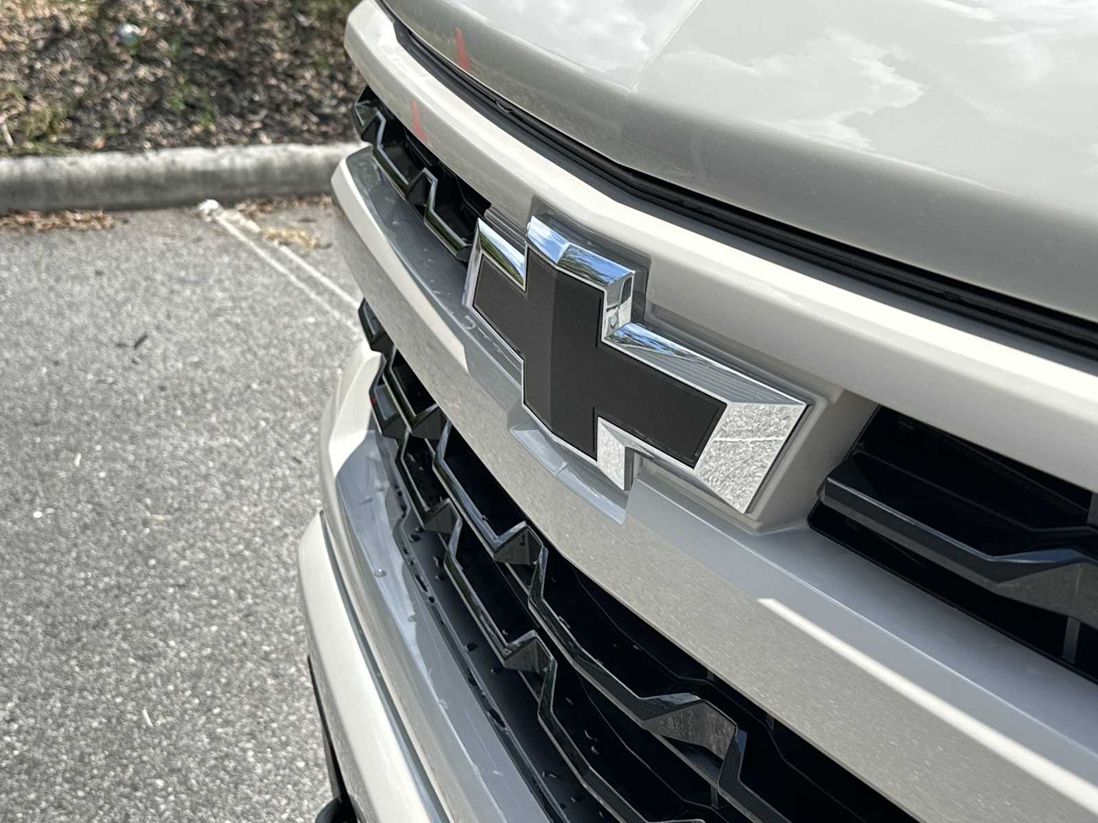 Thumbnail: 2026 Chevrolet Silverado 1500 - 10