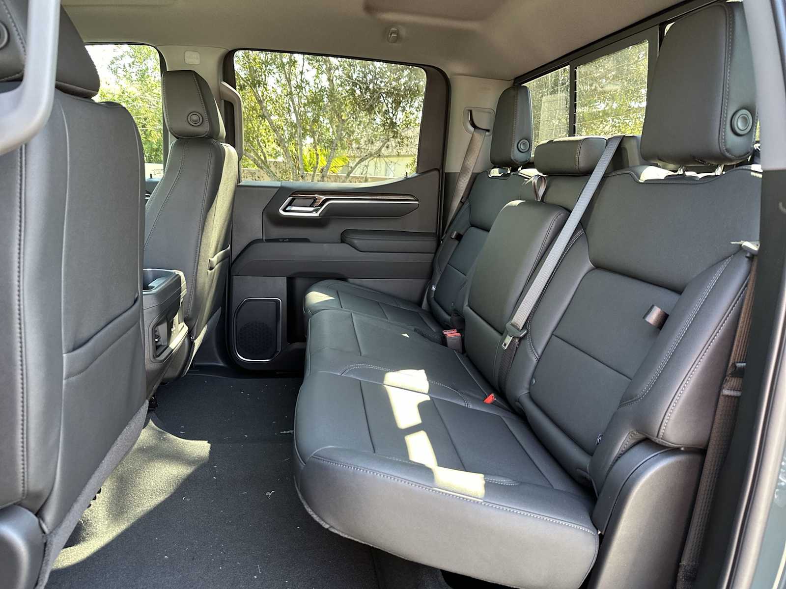 Thumbnail: 2026 Chevrolet Silverado 1500 - 17