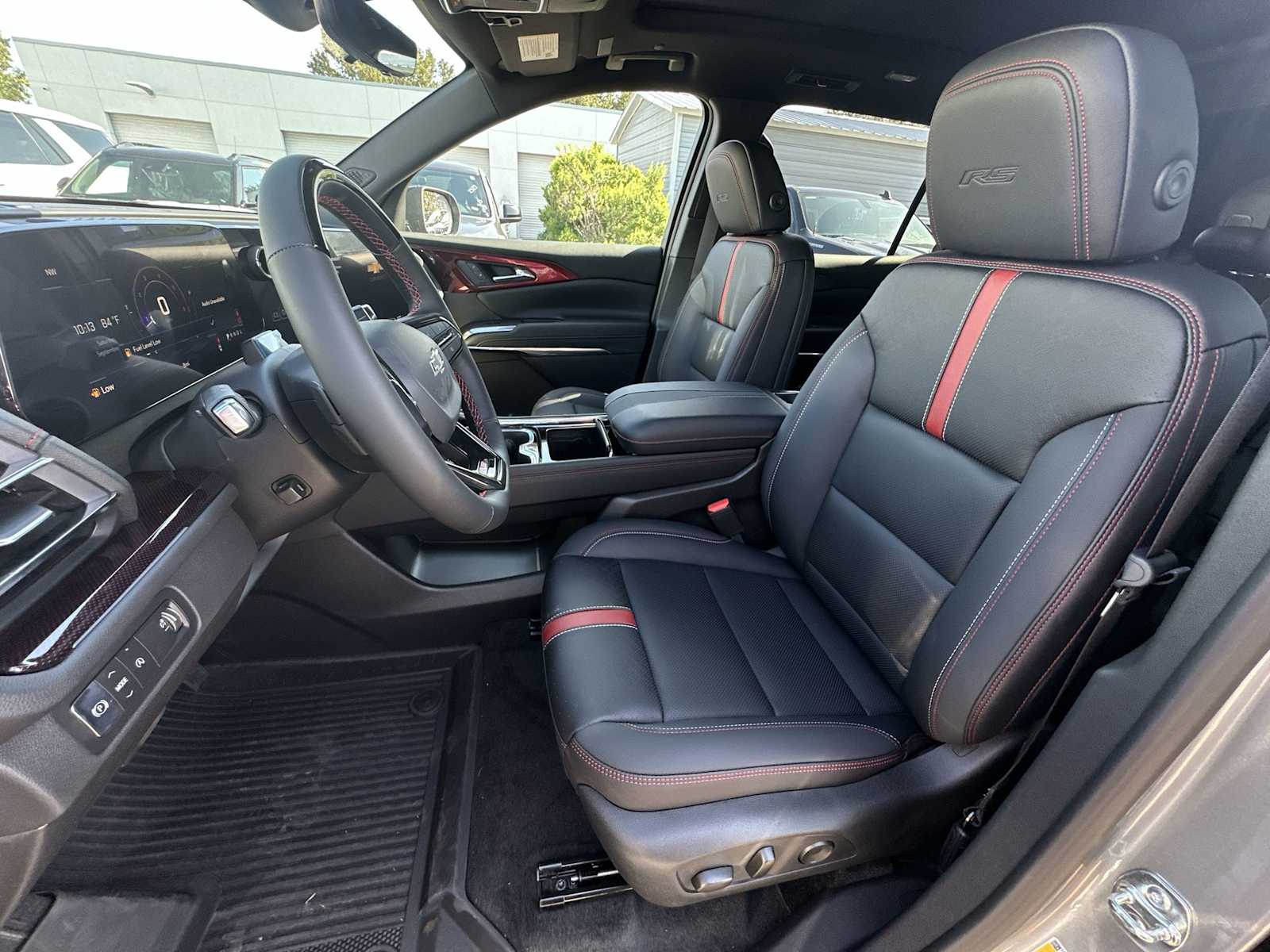 Thumbnail: 2026 Chevrolet Traverse - 15