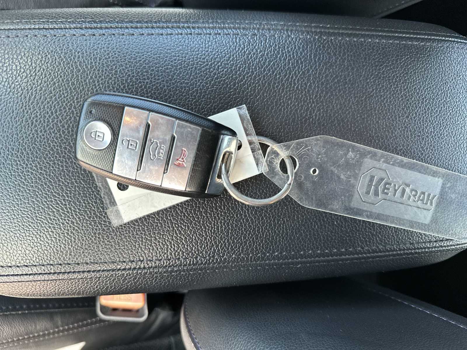 Thumbnail: 2015 Kia Forte - 26