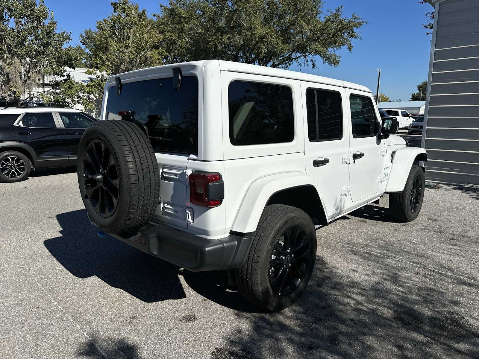 Thumbnail: 2024 Jeep Wrangler - 7