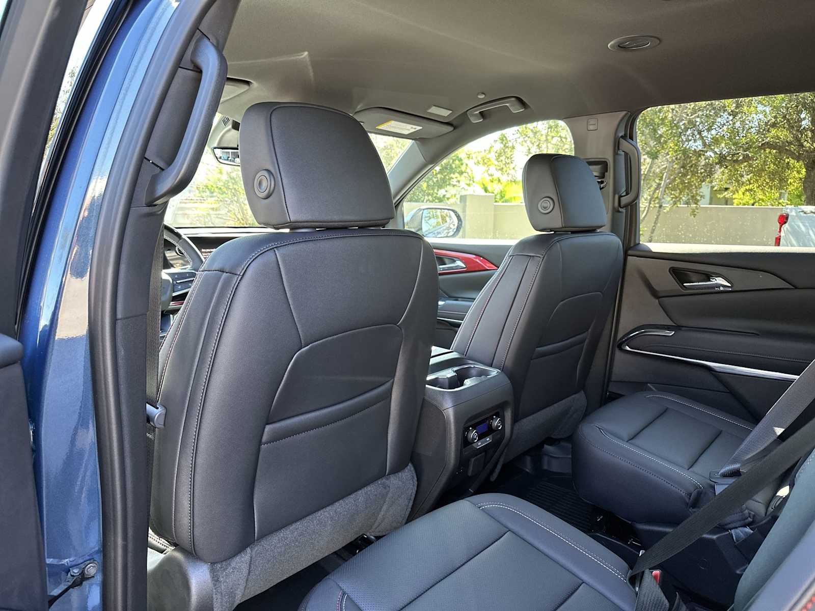 Thumbnail: 2026 Chevrolet Traverse - 16