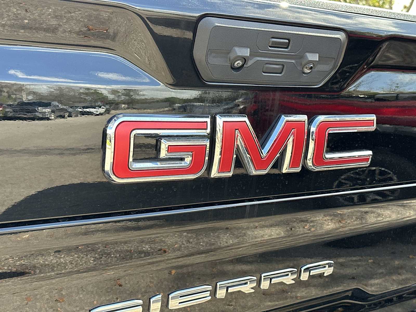 Thumbnail: 2024 GMC Sierra 3500 - 10