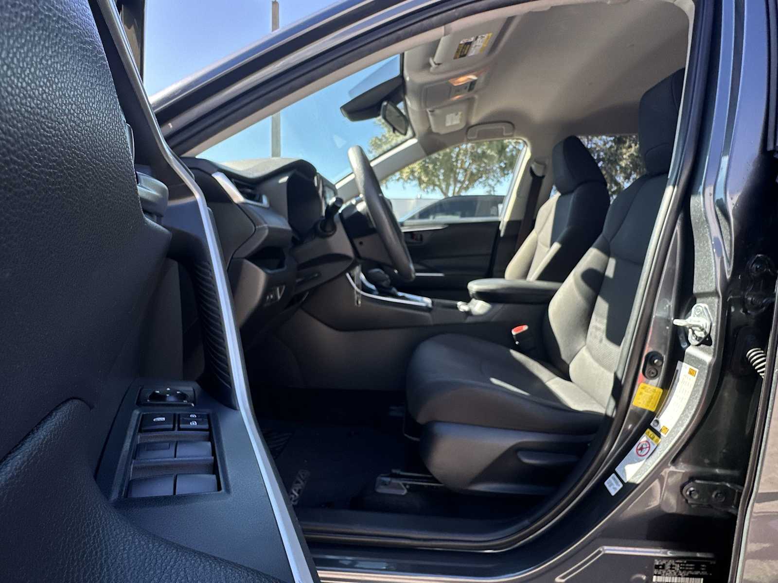 Thumbnail: 2019 Toyota RAV4 - 2