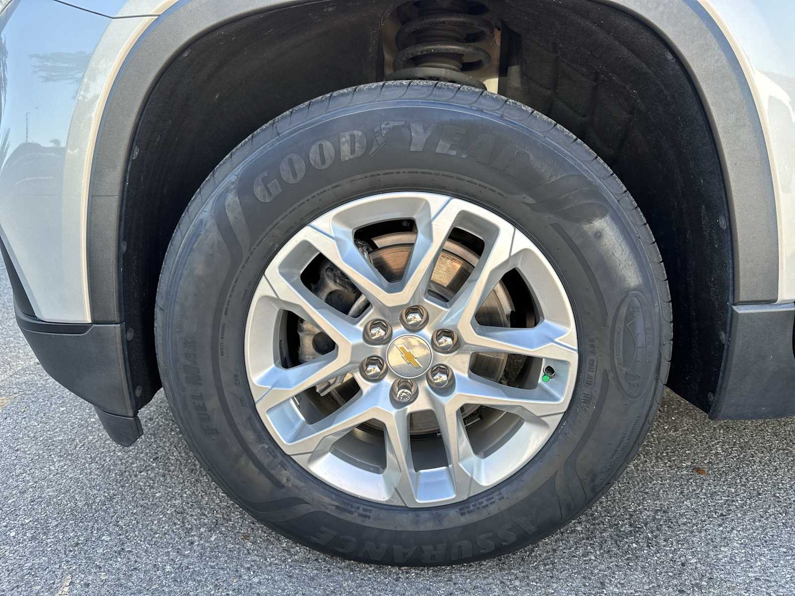 Thumbnail: 2021 Chevrolet Traverse - 12