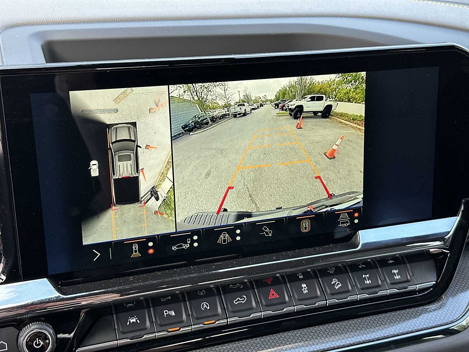 Thumbnail: 2024 Chevrolet Silverado 1500 - 22