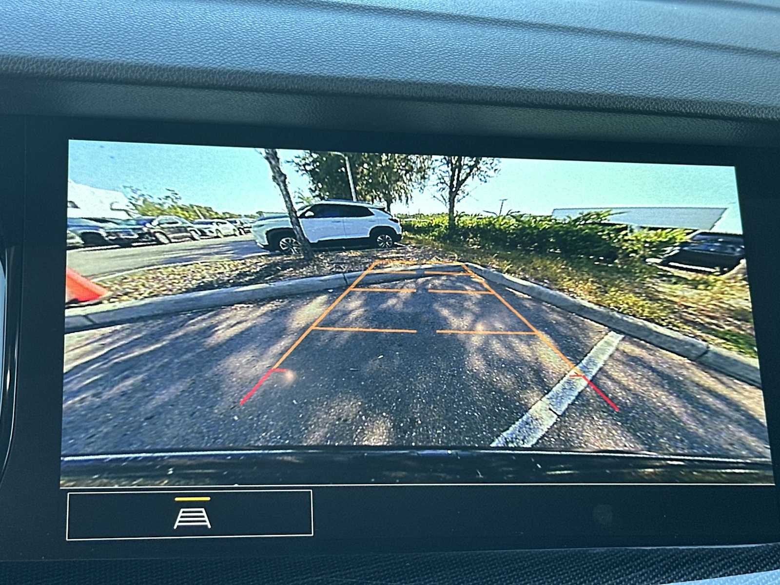 Thumbnail: 2023 Buick Envision - 22