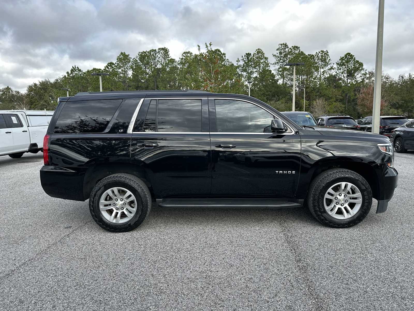 Thumbnail: 2019 Chevrolet Tahoe - 7