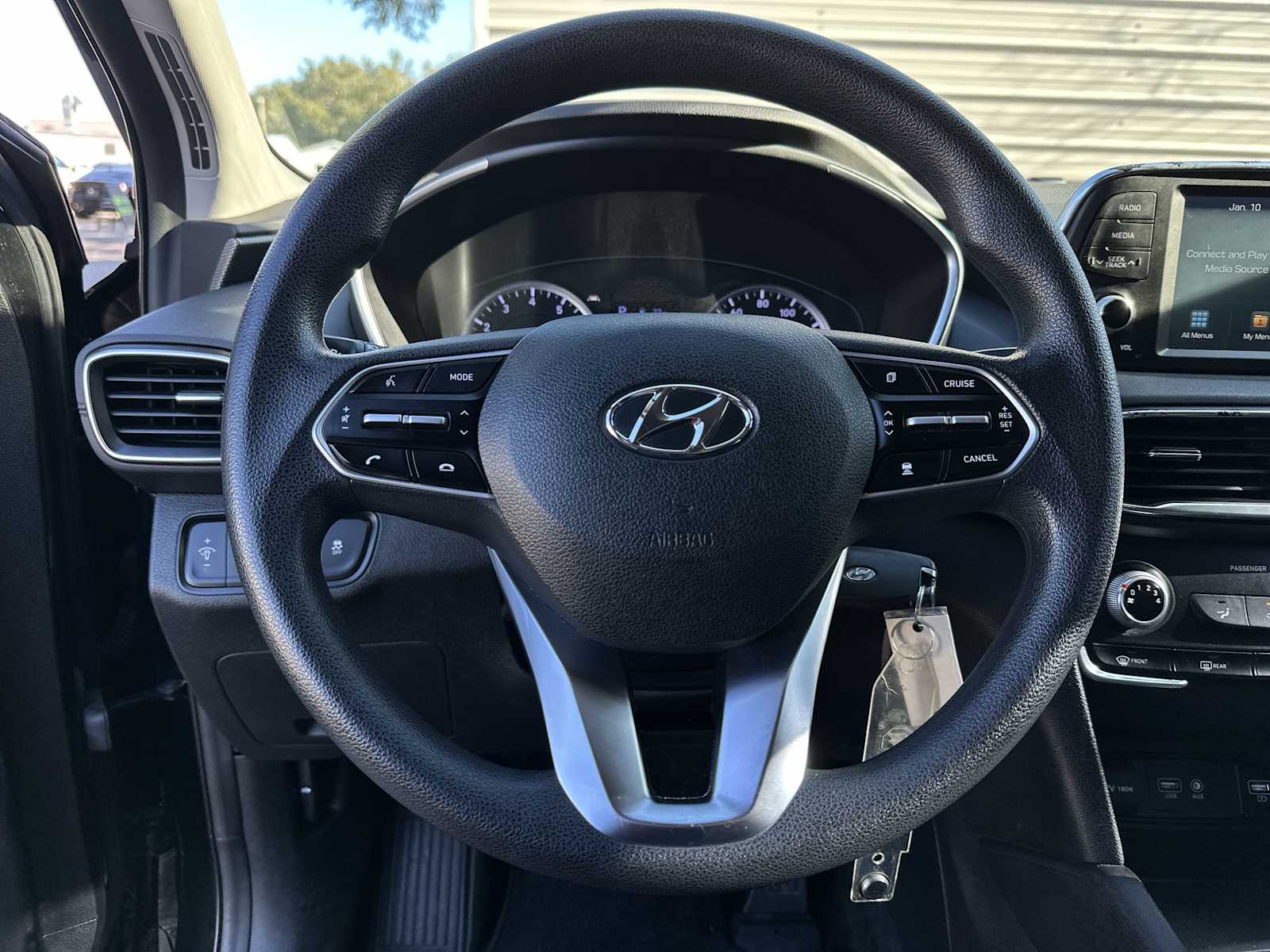 Thumbnail: 2019 Hyundai Santa Fe - 20