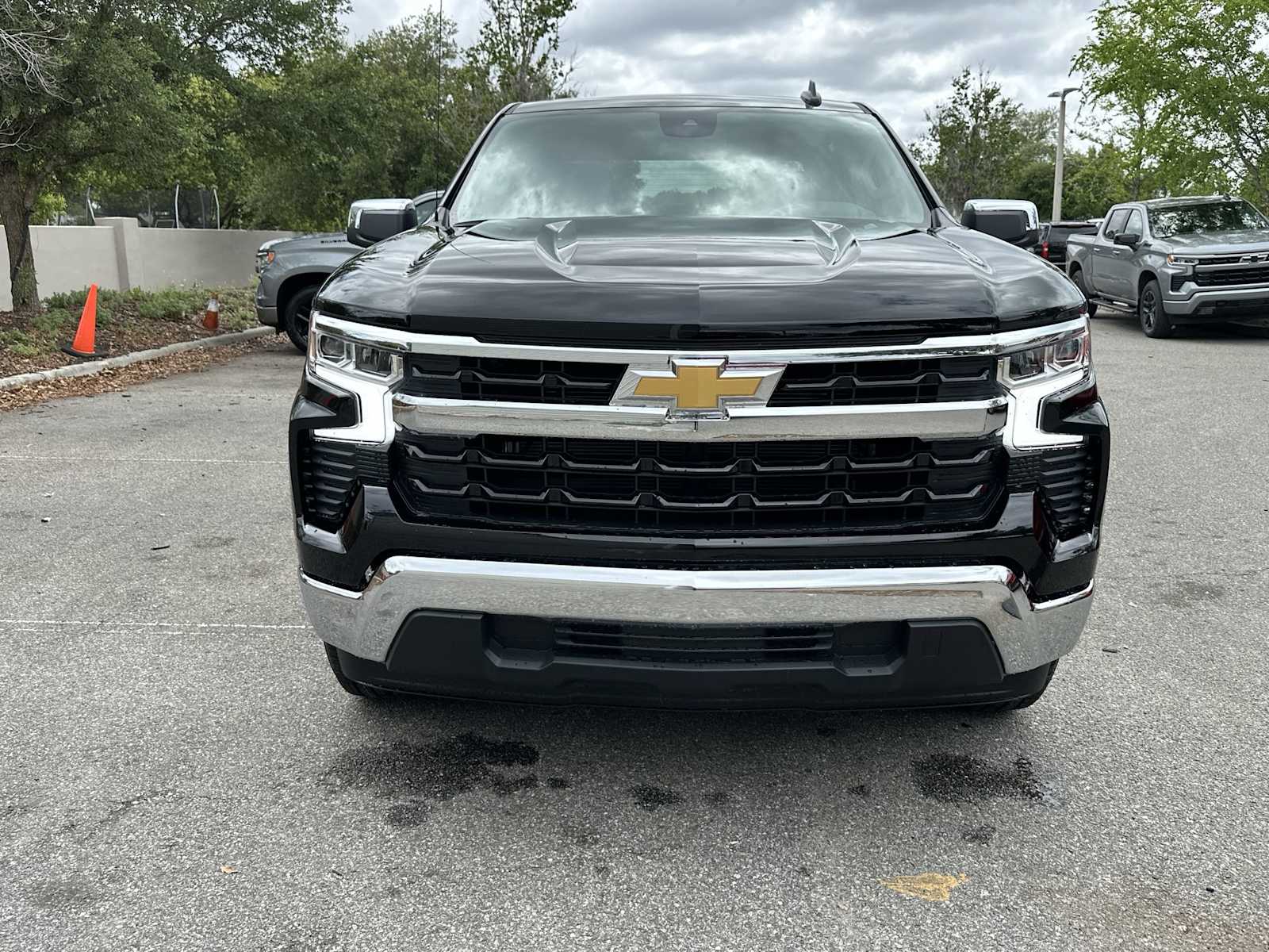 Thumbnail: 2026 Chevrolet Silverado 1500 - 10