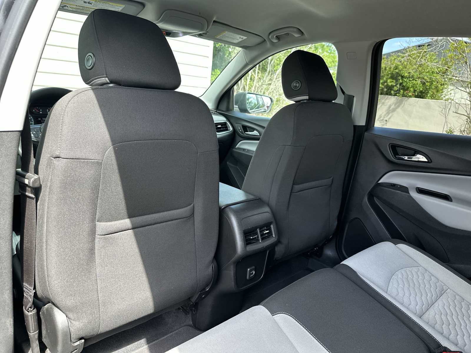 Thumbnail: 2020 Chevrolet Equinox - 16