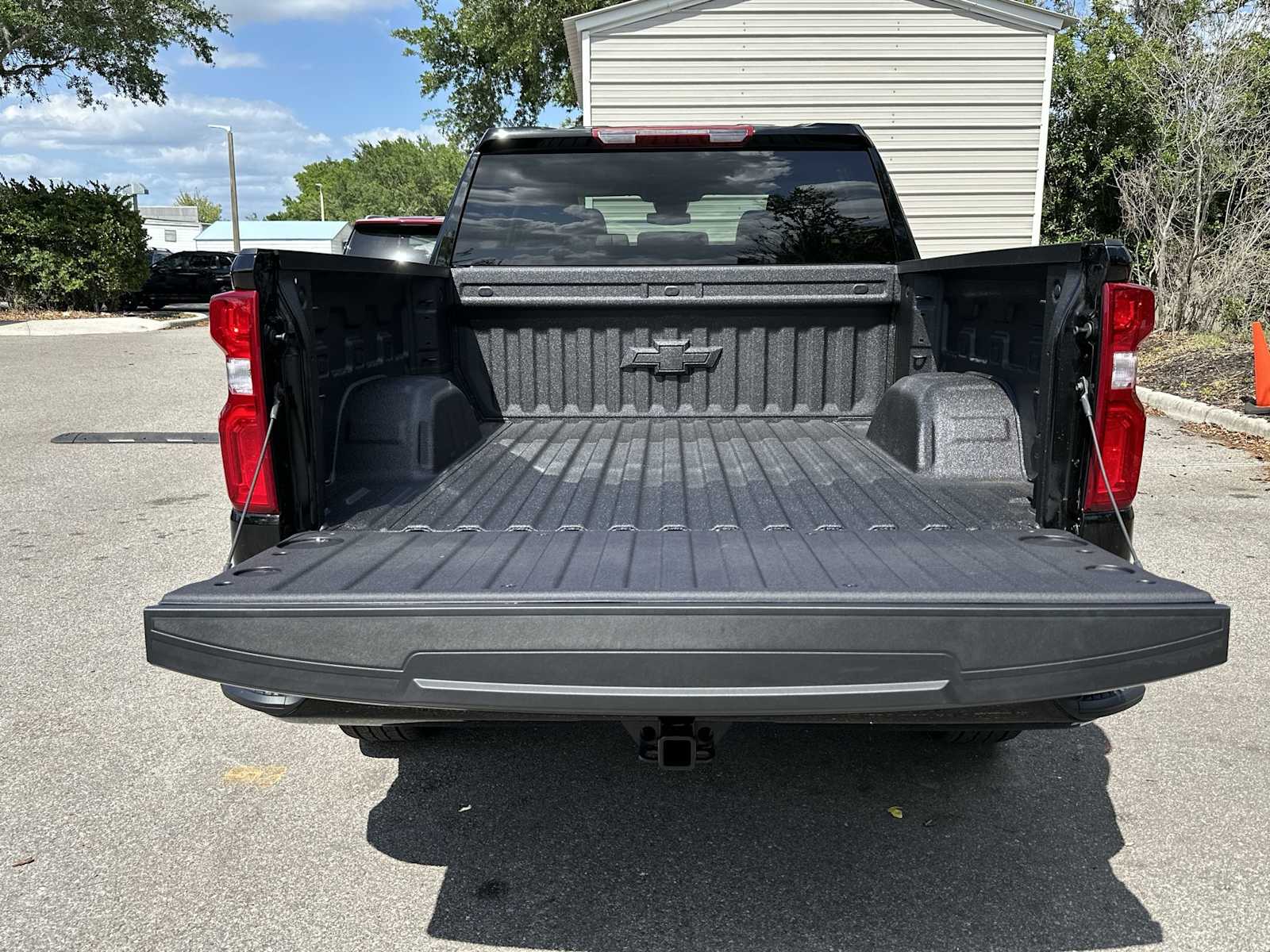 Thumbnail: 2026 Chevrolet Silverado 1500 - 25