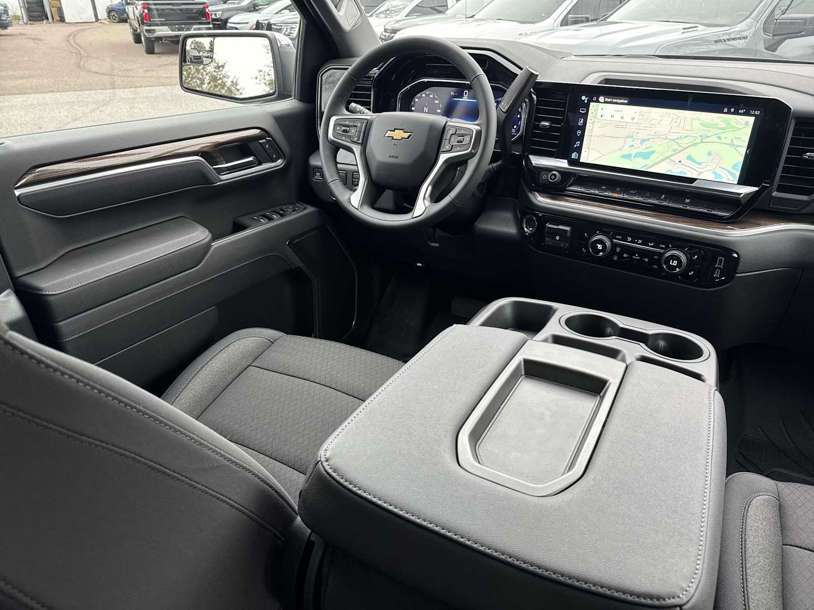 2025 Chevrolet Silverado 1500 LT 15