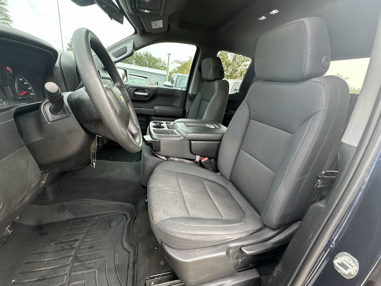 Thumbnail: 2020 Chevrolet Silverado 1500 - 15