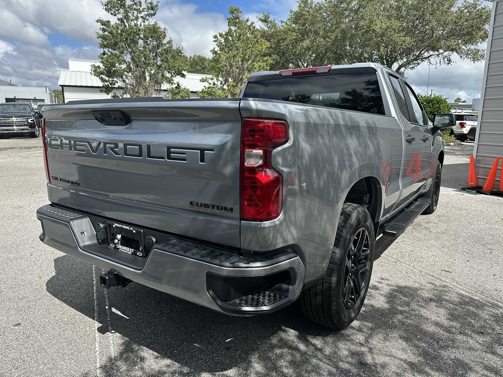 Thumbnail: 2026 Chevrolet Silverado 1500 - 6