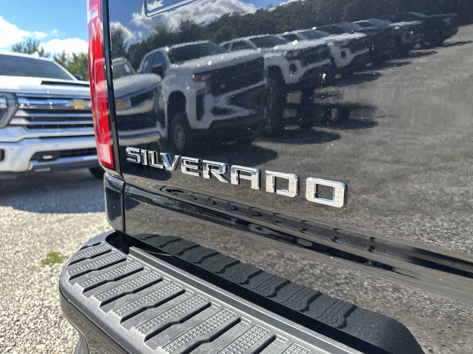 Thumbnail: 2025 Chevrolet Silverado 2500 - 11