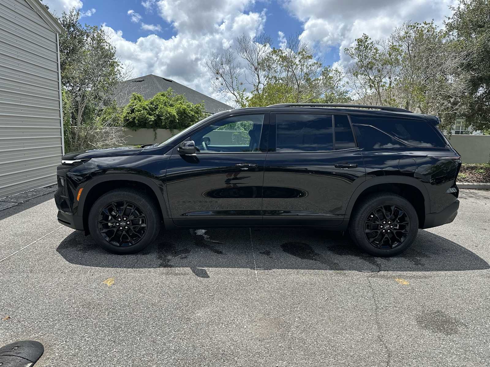 Thumbnail: 2026 Chevrolet Traverse - 3