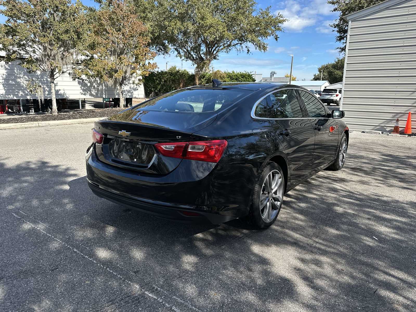 Thumbnail: 2023 Chevrolet Malibu - 6