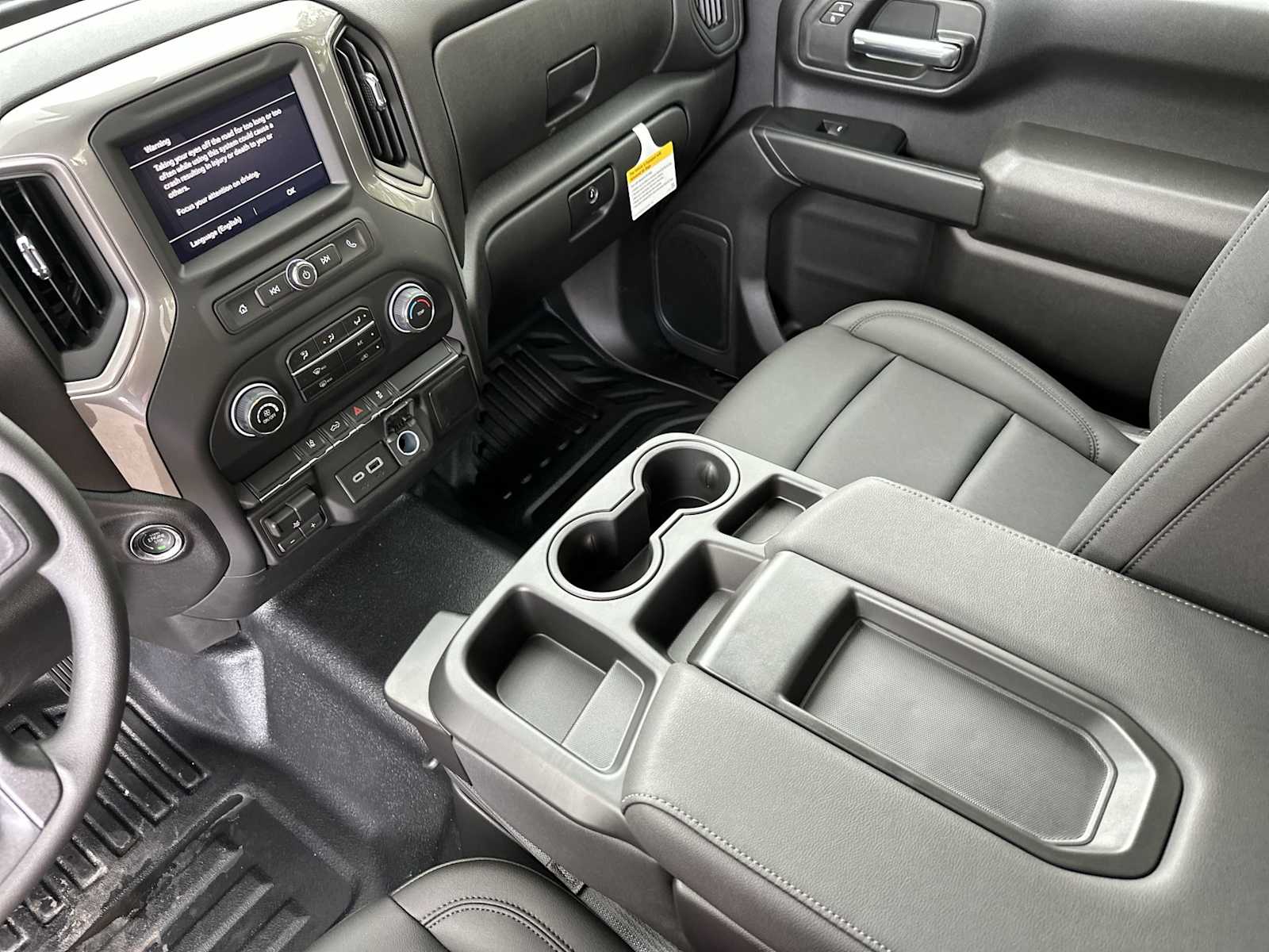 Thumbnail: 2026 Chevrolet Silverado 2500 - 21