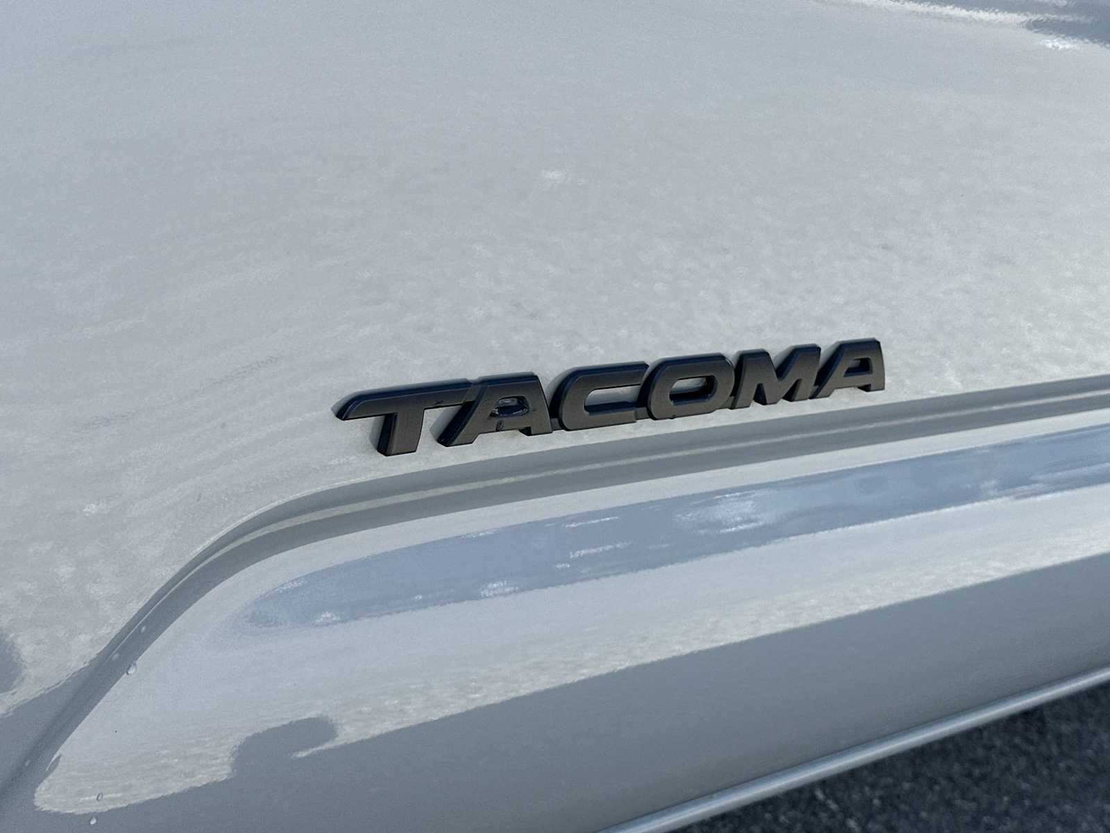 Thumbnail: 2021 Toyota Tacoma - 11