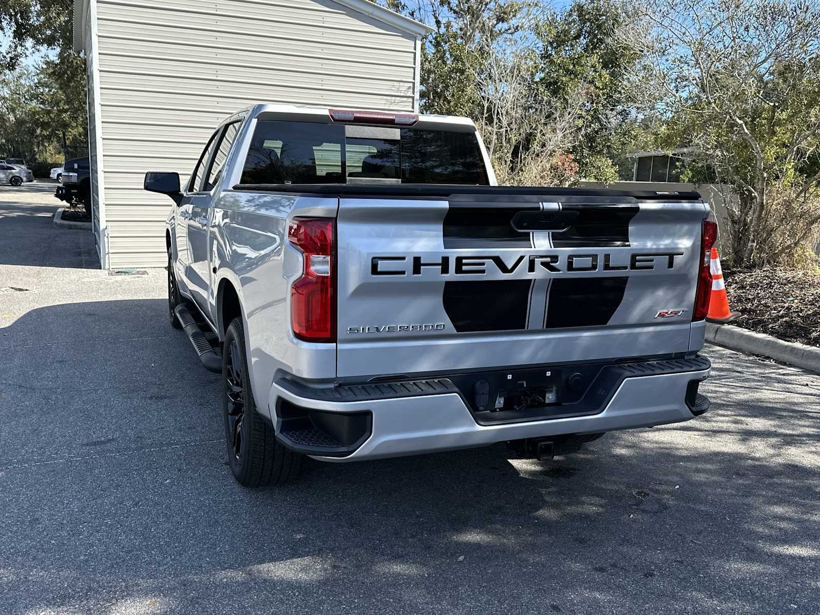 Thumbnail: 2021 Chevrolet Silverado 1500 - 4