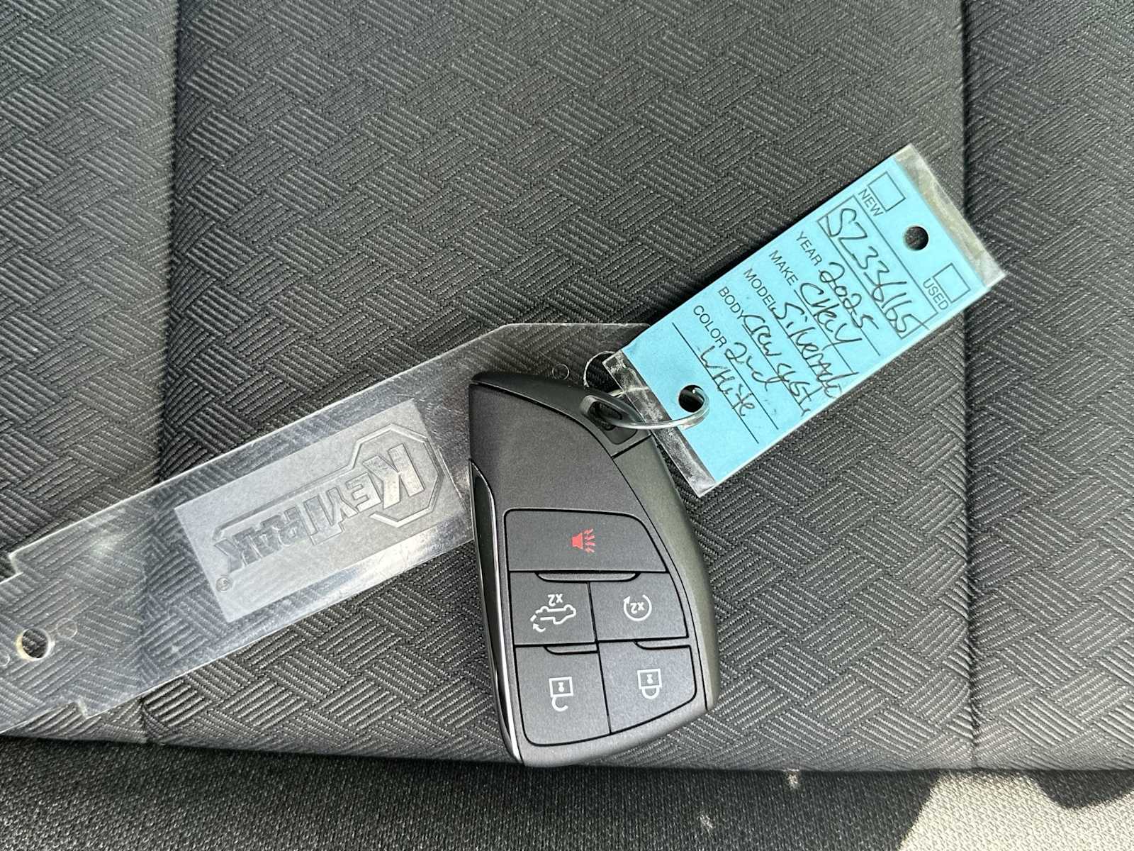 Thumbnail: 2025 Chevrolet Silverado 1500 - 26