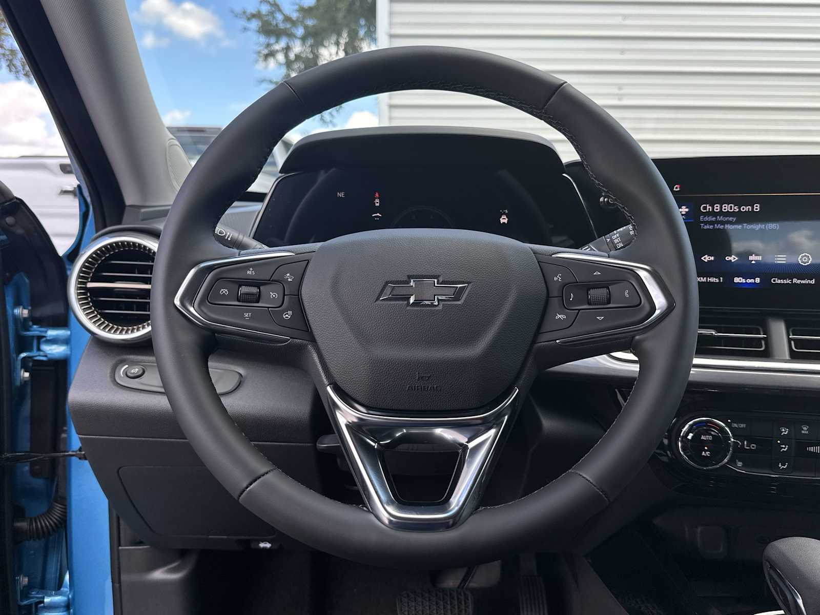 Thumbnail: 2026 Chevrolet Trax - 21