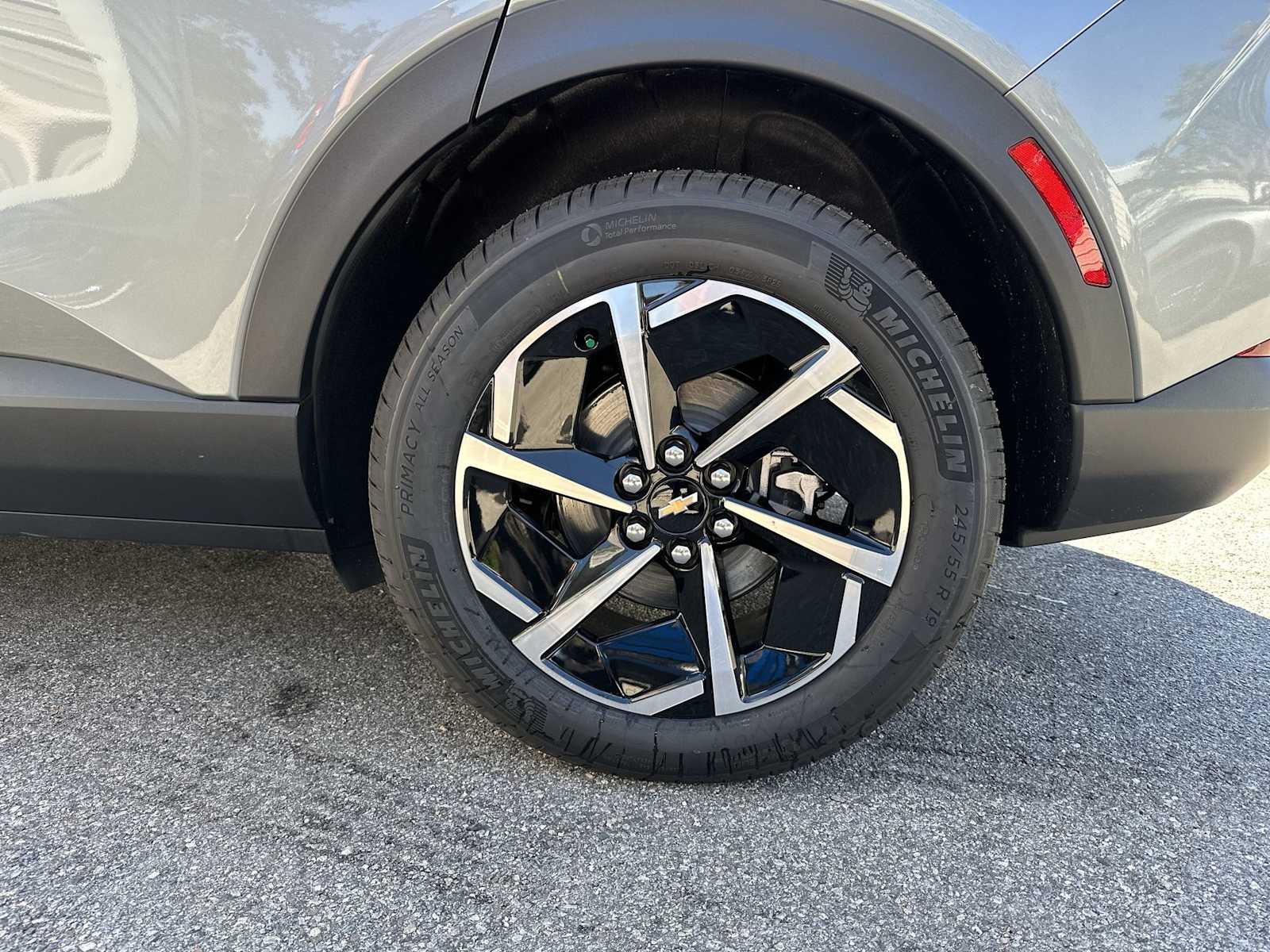 Thumbnail: 2026 Chevrolet Equinox - 12