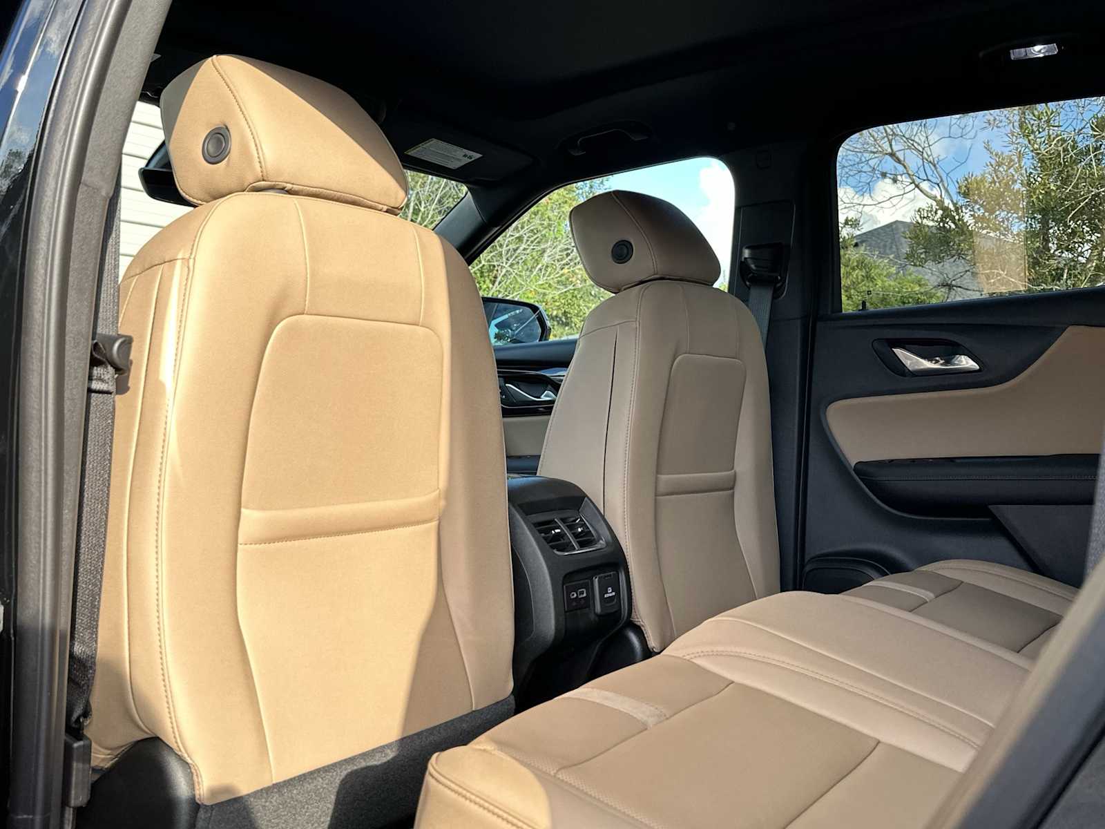 Thumbnail: 2025 Chevrolet Blazer - 16