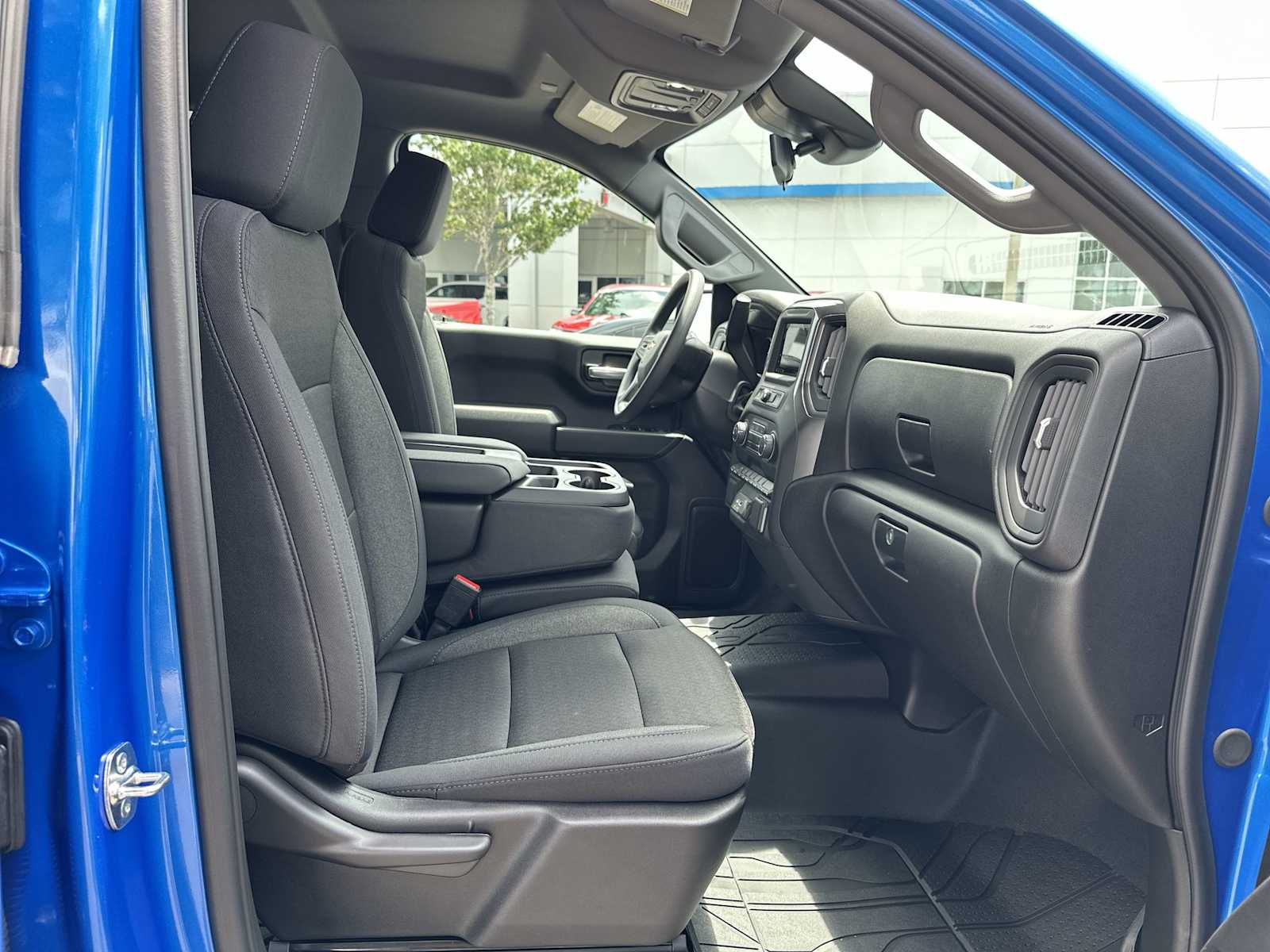 Thumbnail: 2026 Chevrolet Silverado 1500 - 19