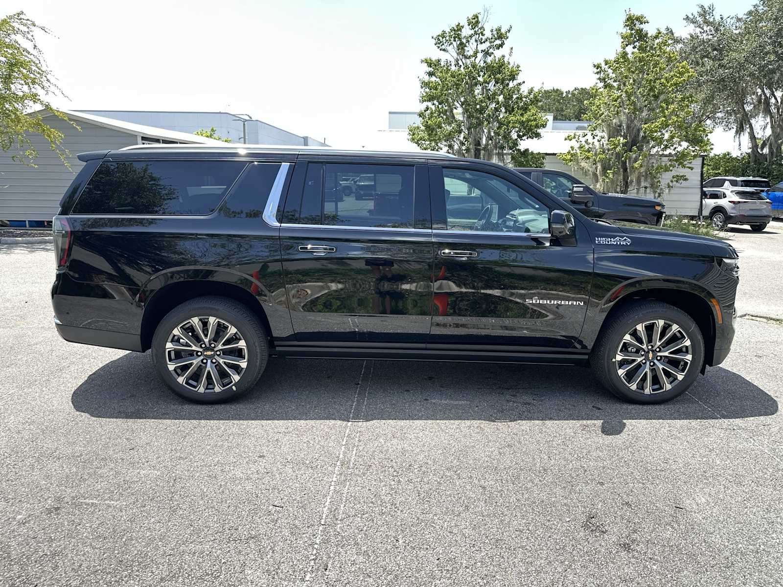 Thumbnail: 2026 Chevrolet Suburban - 7