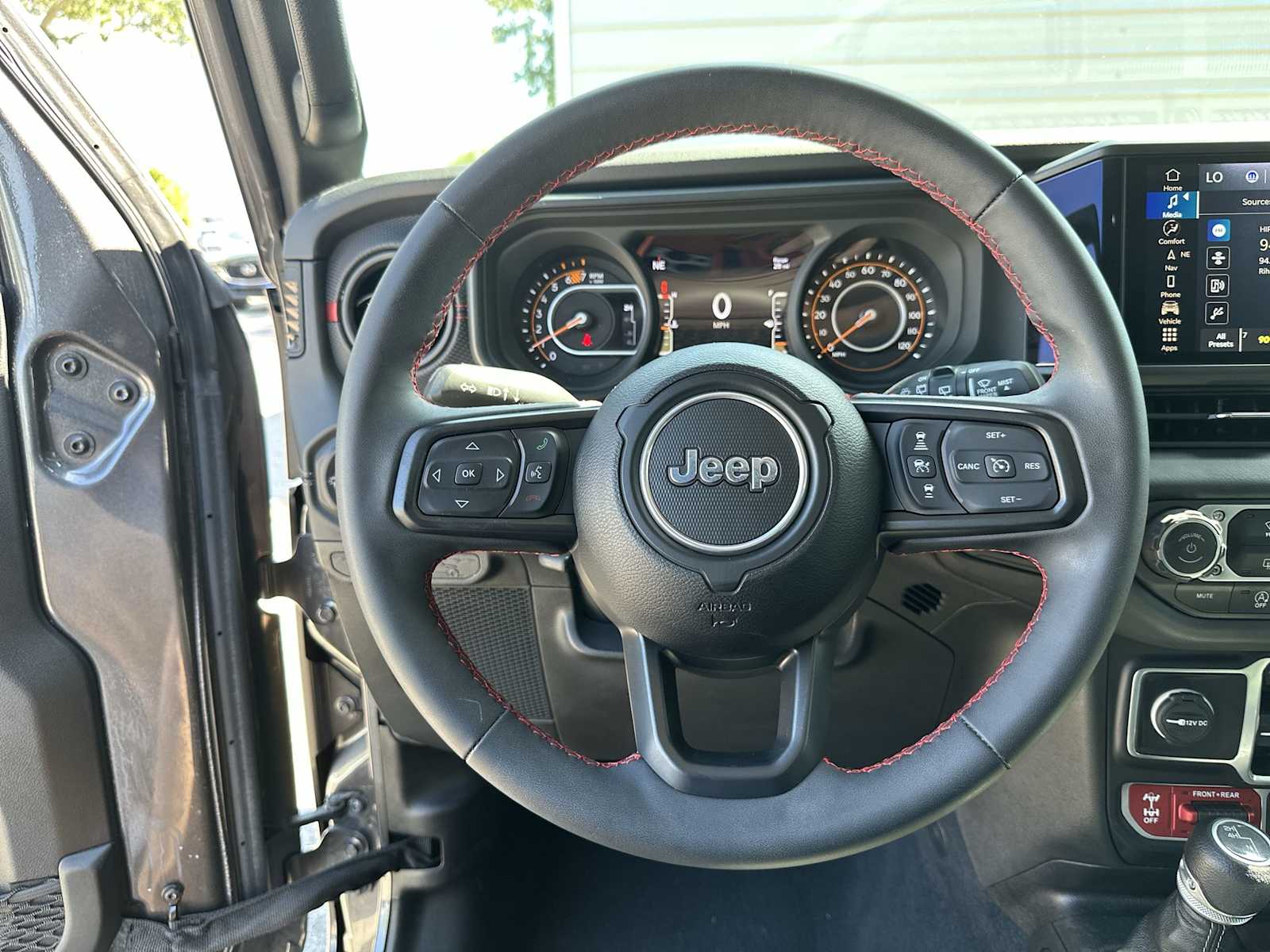 Thumbnail: 2024 Jeep Wrangler - 20