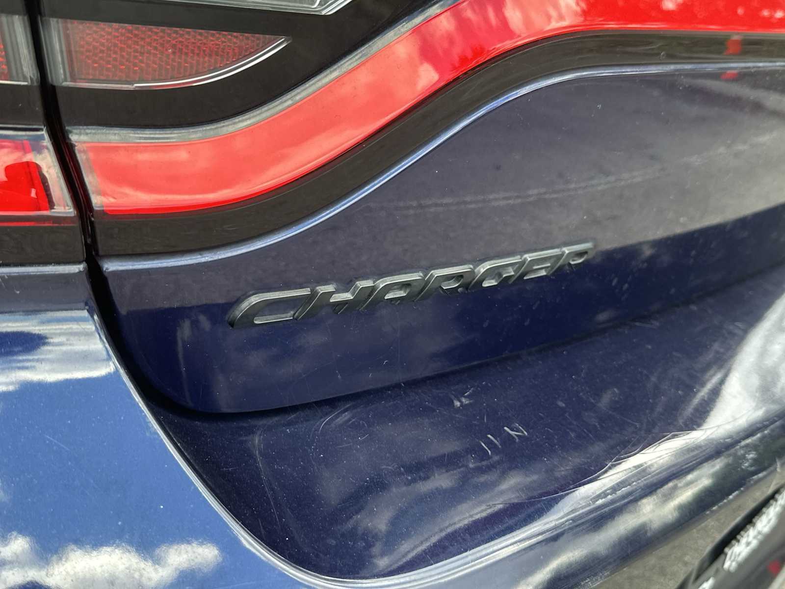 Thumbnail: 2016 Dodge Charger - 11